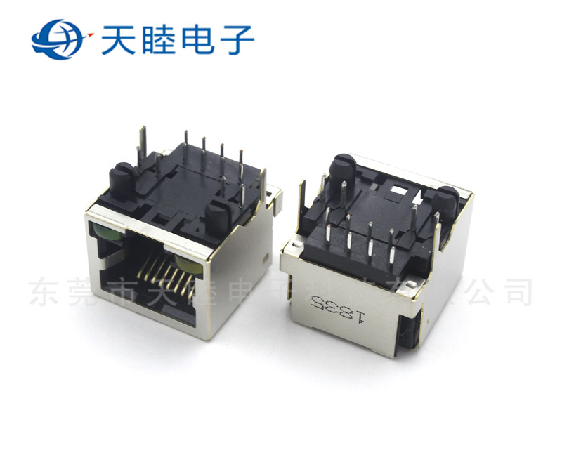 RJ45连接器高清图片